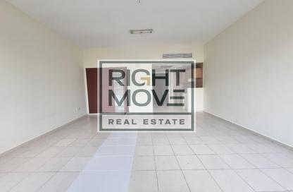 Apartment - Studio - 1 for rent in Building X24 - England Cluster - International City - Dubai