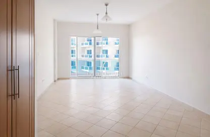 Apartment - Studio - 1 Bathroom for rent in Lago Vista B - Lago Vista - Dubai Production City (IMPZ) - Dubai