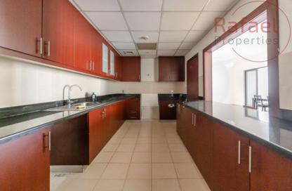 Apartment - 1 - 2 for rent in Bahar 2 - Bahar - Jumeirah Beach Residence - Dubai