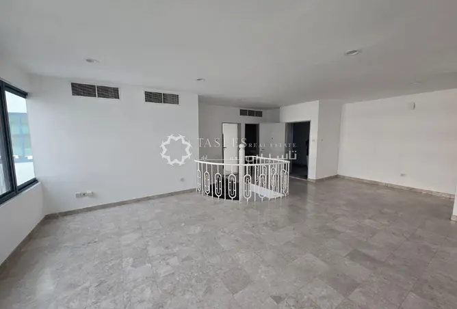 135603507 - Property Image 2
