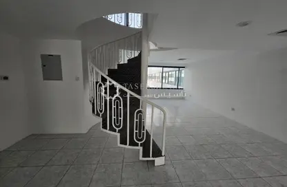 Bungalow - 3 Bedrooms - 4 Bathrooms for rent in Al Khaleej Centre Area - Al Raffa - Bur Dubai - Dubai Bungalow - 3 Bedrooms - 4 Bathrooms for rent in Al Khaleej Centre Area - Al Raffa - Bur Dubai - Dubai