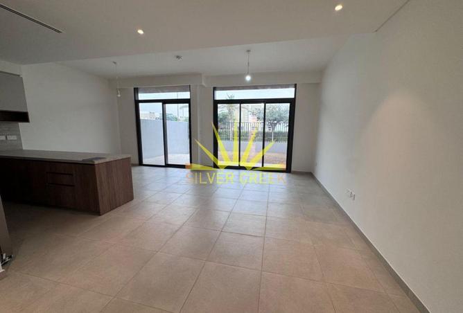 71121072 - Property Main Image