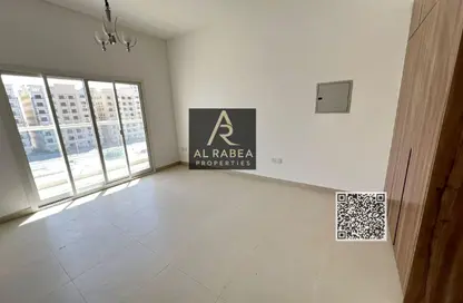 Apartment - Studio - 1 Bathroom for rent in Al Amira Village - Al Yasmeen - Ajman
