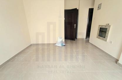 Apartment - 1 - 1 for rent in Fire Station Road - Muwaileh - Sharjah