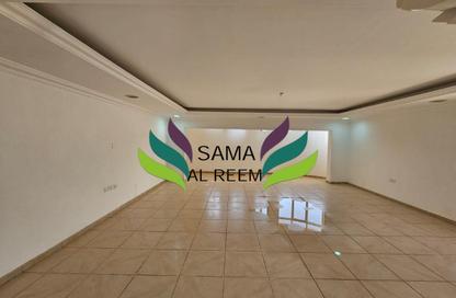 Villa - Studio - 5 for rent in Umm Suqeim 1 Villas - Umm Suqeim 1 - Umm Suqeim - Dubai