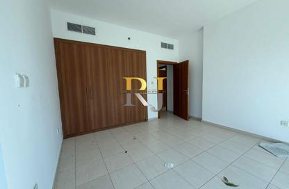 شقة - غرفة نوم - 1 حمام للايجار في أبراج سكاي كورتس - مجمع دبي ريزيدنس - دبي لاند - دبي