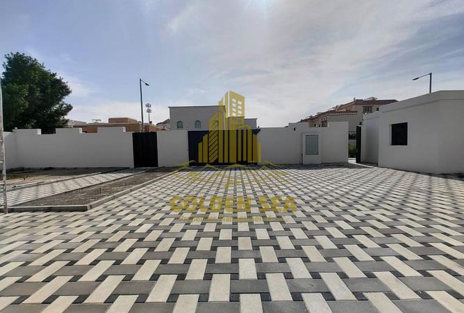 78185228 - Property Image 2