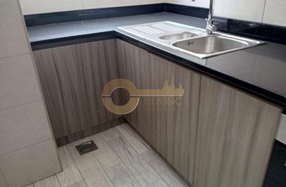 شقة - غرفة نوم - 2 حمامات للايجار في برج زيزي - البرشاء 1 - البرشاء - دبي