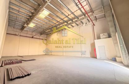 Warehouse - Studio for rent in Al Sajaa Industrial - Al Sajaa - Sharjah