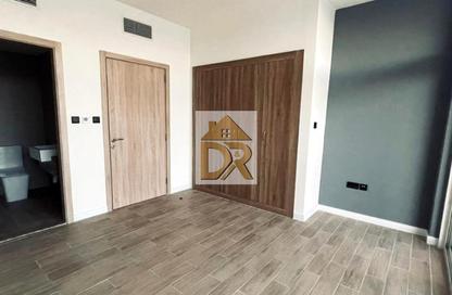 Townhouse - 2 - 3 for rent in Rukan 3 - Rukan - Dubai