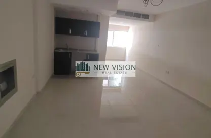 Apartment - Studio - 1 Bathroom for rent in New Al Taawun Road - Al Taawun - Sharjah