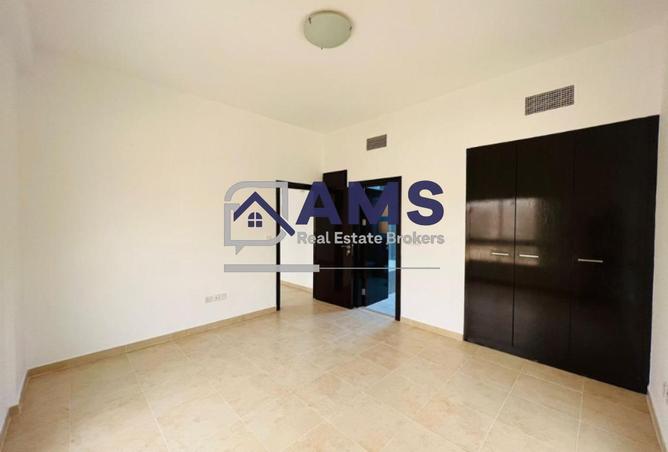 67436796 - Property Image 3