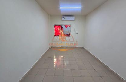 سكن الموظفين - استوديو - 2 حمامات للايجار في الجرف الصناعية 3 - الجرف الصناعية - عجمان