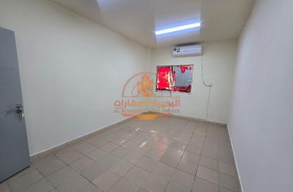 سكن الموظفين - استوديو - 2 حمامات للايجار في الجرف الصناعية 3 - الجرف الصناعية - عجمان