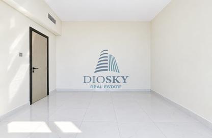 Apartment - 2 - 2 for rent in Samha Tower - District 12 - Jumeirah Village Circle - Dubai