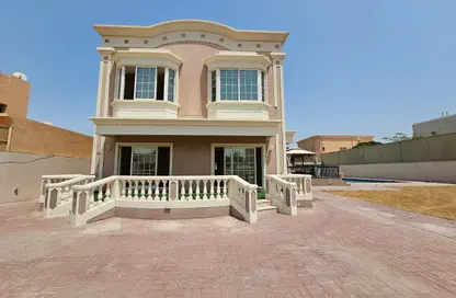 فيلا - 5 غرف نوم - 7 حمامات للايجار في فلل البرشاء 2 - البرشاء 2 - البرشاء - دبي