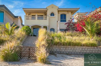 Villa - 4 Bedrooms - 4 Bathrooms for rent in Garden Homes Frond E - Garden Homes - Palm Jumeirah - Dubai