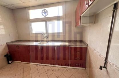 Apartment - 1 Bedroom - 2 Bathrooms for rent in Muwailih Building - Muwaileh - Sharjah