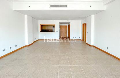 Apartment - 1 Bedroom - 1 Bathroom for rent in Al Khushkar - Shoreline Apartments - Palm Jumeirah - Dubai
