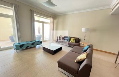 Apartment - 2 - 3 for rent in Al Das - Shoreline Apartments - Palm Jumeirah - Dubai