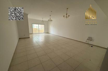 Apartment - 3 Bedrooms - 3 Bathrooms for rent in Taryam Building - Al Taawun Street - Al Taawun - Sharjah Apartment - 3 Bedrooms - 3 Bathrooms for rent in Taryam Building - Al Taawun Street - Al Taawun - Sharjah