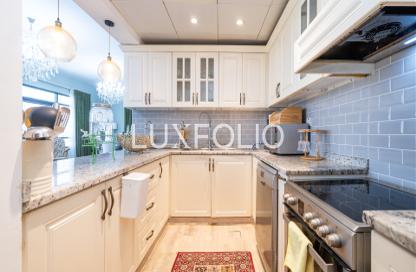 Apartment - 3 - 3 for sale in Al Nakheel 4 - Al Nakheel - Greens - Dubai