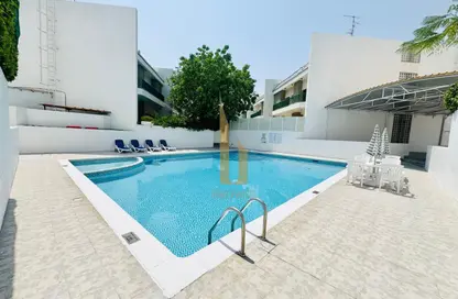Villa - 4 Bedrooms - 4 Bathrooms for rent in Umm Suqeim 2 Villas - Umm Suqeim 2 - Umm Suqeim - Dubai
