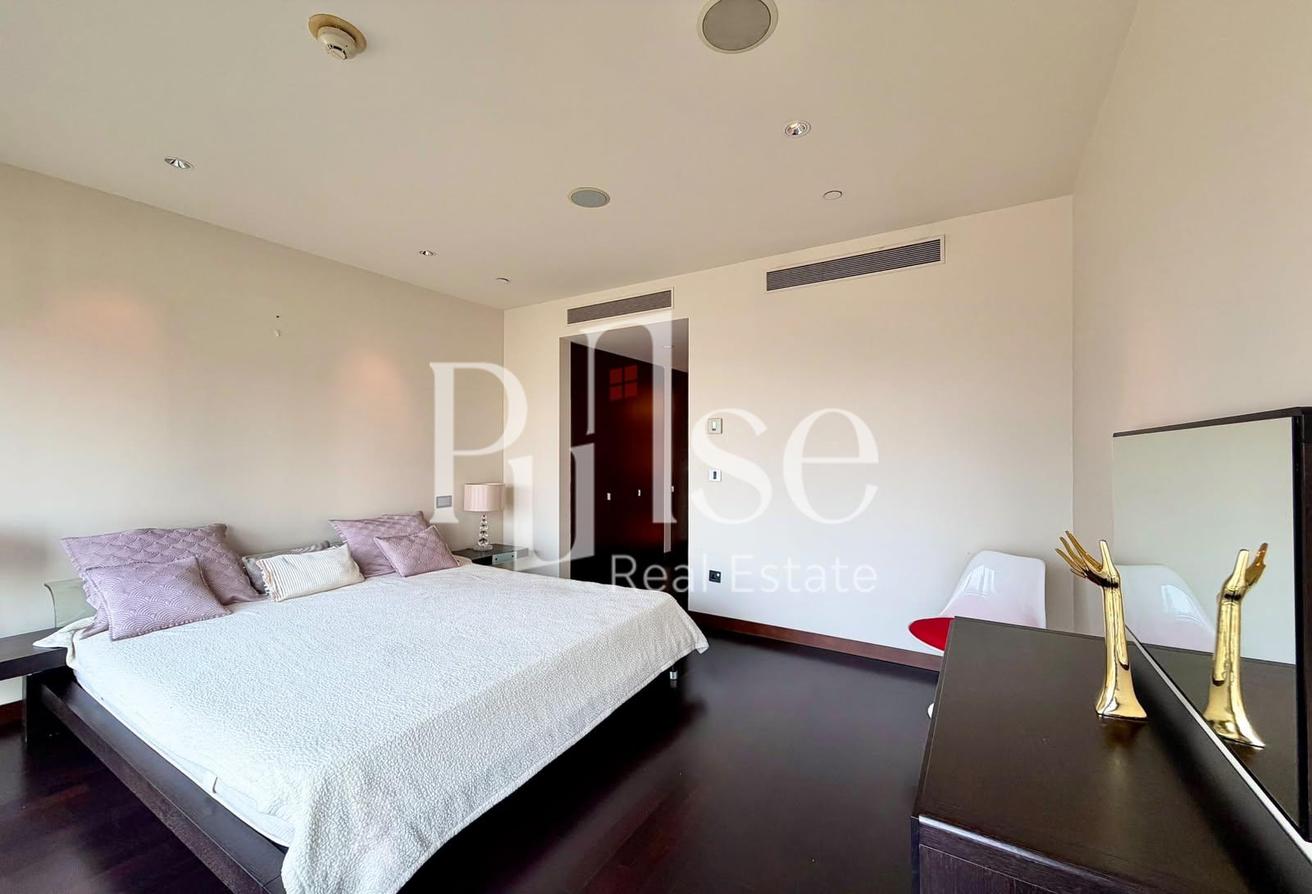Furnished w/ Jacuzzi | Direct Dubai Mall Access photo 20