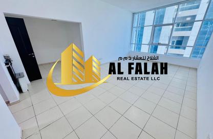 شقة - 2 غرف نوم - 3 حمامات للايجار في الممزر - الممزر - الشارقة - الشارقة