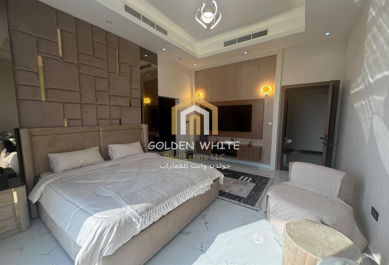 Luxury 5BR Corner Villa | Furnished | Private Pool photo 24