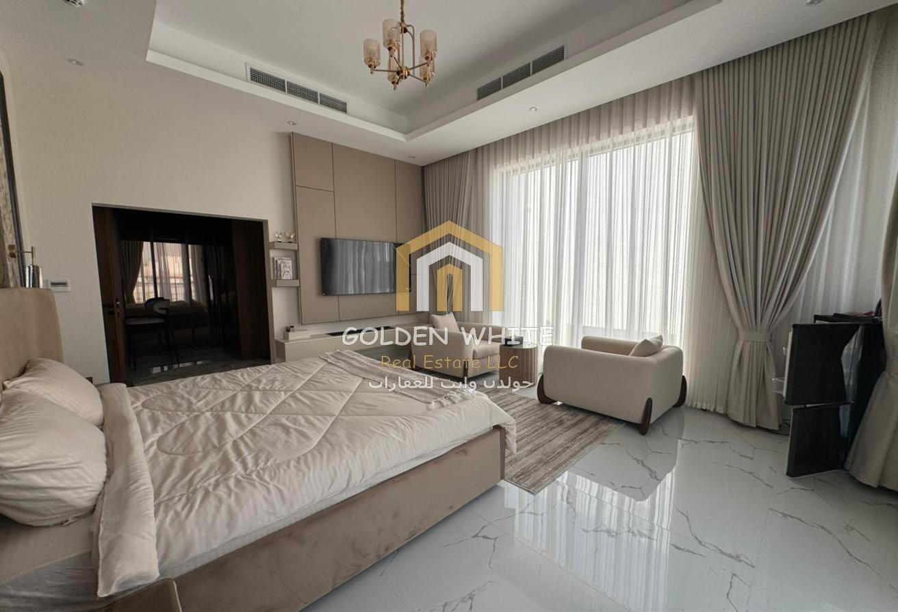 Luxury 5BR Corner Villa | Furnished | Private Pool photo 13
