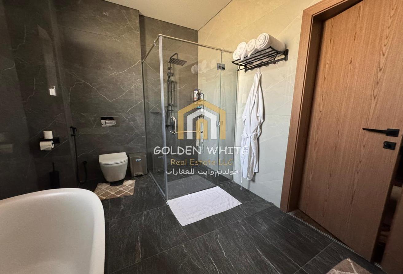 Luxury 5BR Corner Villa | Furnished | Private Pool photo 9