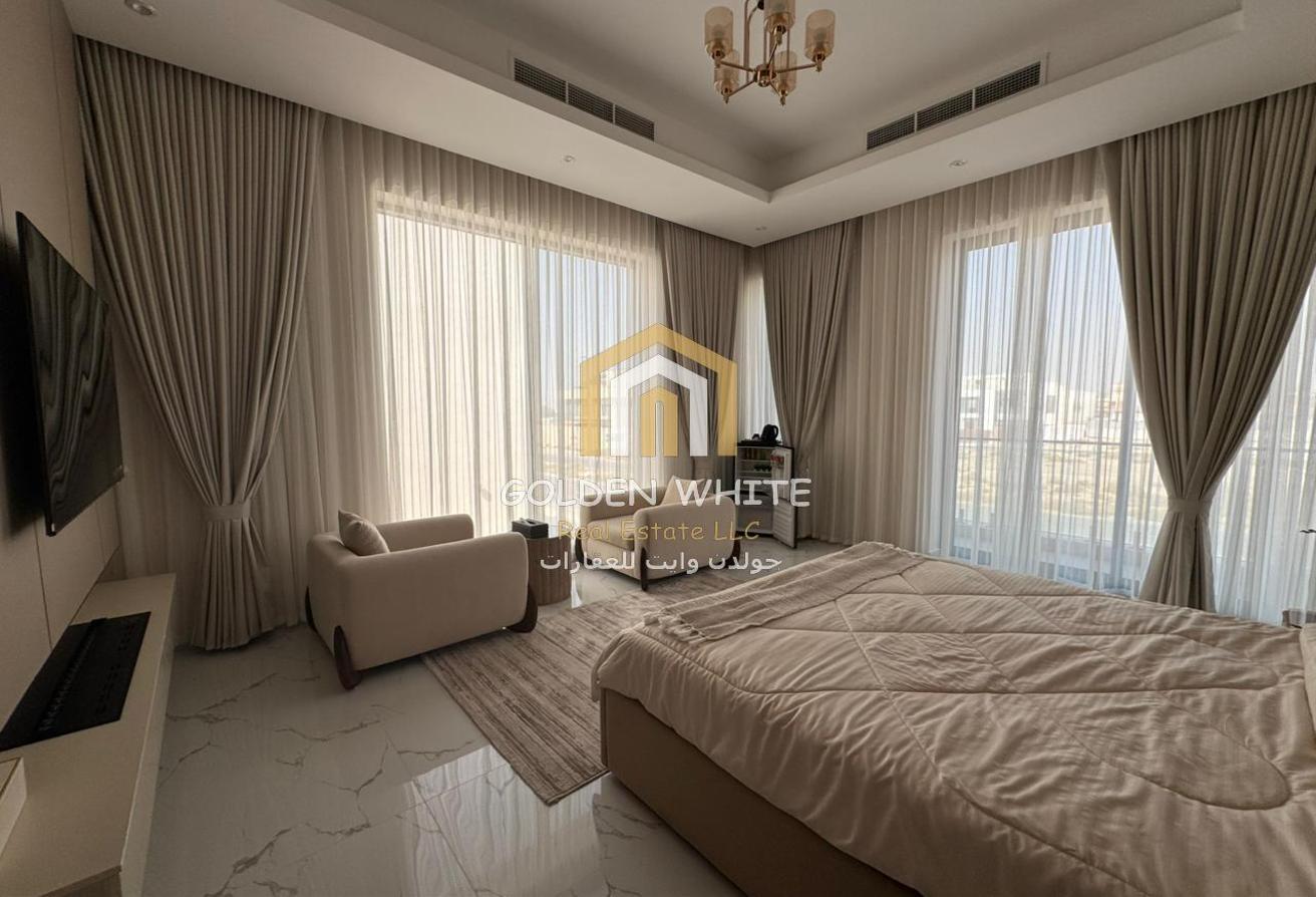 Luxury 5BR Corner Villa | Furnished | Private Pool photo 11