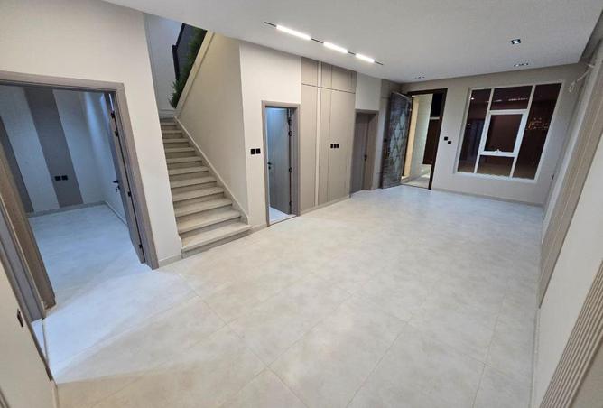 102410572 - Property Image 3