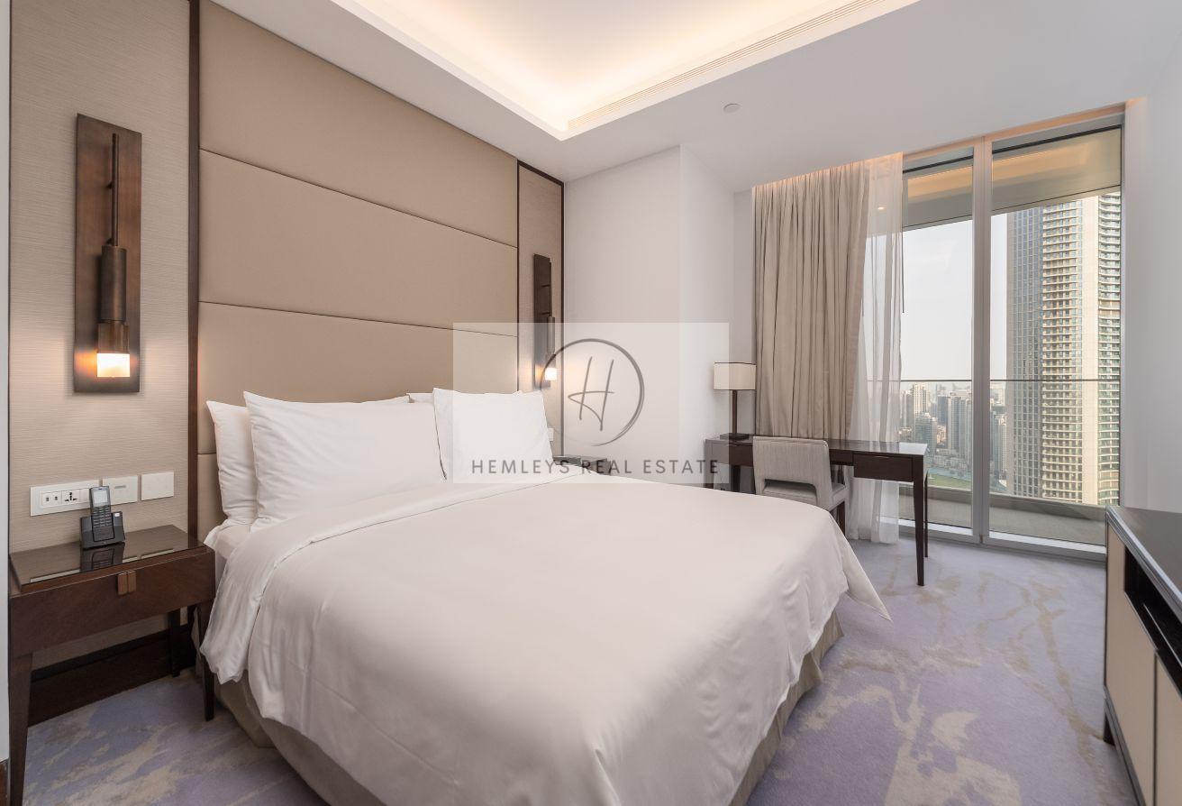 Premium Unit | Burj View | Luxury Living photo 8