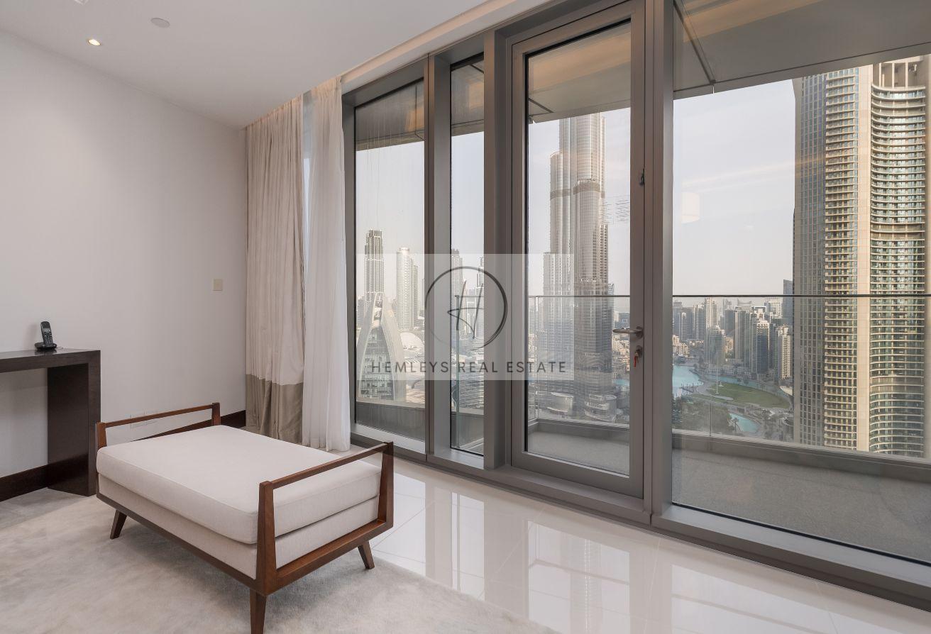 Premium Unit | Burj View | Luxury Living photo 14