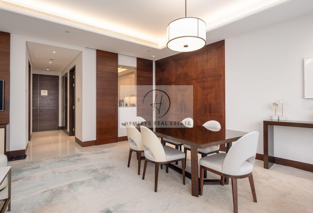 Premium Unit | Burj View | Luxury Living photo 5