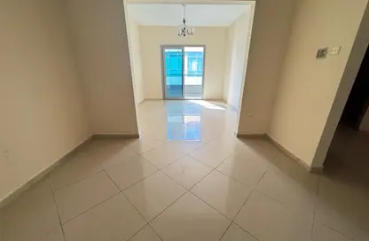 Apartment - 1 Bedroom - 2 Bathrooms for rent in Al Nahda - Sharjah