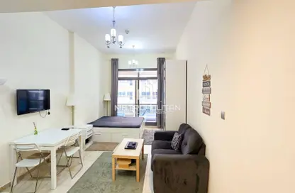 شقة - 1 حمام للايجار في برج حمزة - مدينة دبي الرياضية - دبي