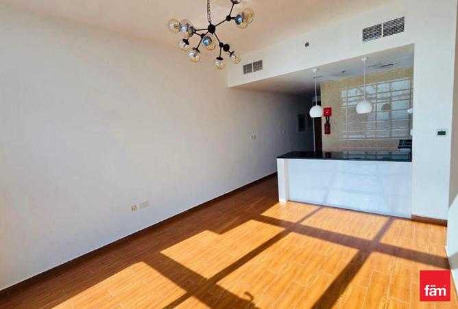 73112272 - Property Image 3