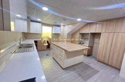 Villa - 4 - 6 for rent in Nakheel Circle Villas - Jumeirah Village Circle - Dubai