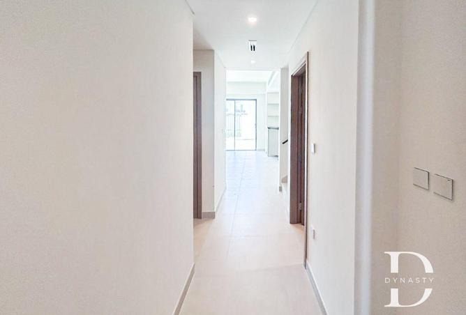 114182452 - Property Image 2