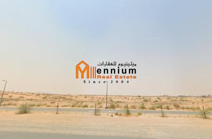 أرض - استوديو للبيع في المنطقة الصناعية رقم 4 - المنطقة الصناعية بالشارقة - الشارقة
