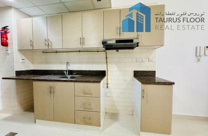 Apartment - Studio - 1 Bathroom for rent in Al Muteena Building - Al Muteena - Deira - Dubai Apartment - Studio - 1 Bathroom for rent in Al Muteena Building - Al Muteena - Deira - Dubai