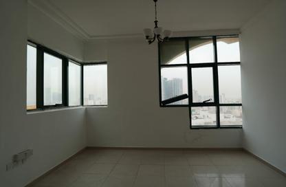 Apartment - 1 Bedroom - 2 Bathrooms for rent in Al Rashidiya Towers - Al Rashidiya - Ajman Downtown - Ajman