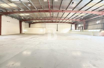 Warehouse - Studio for rent in Phase 2 - Dubai Investment Park (DIP) - Dubai