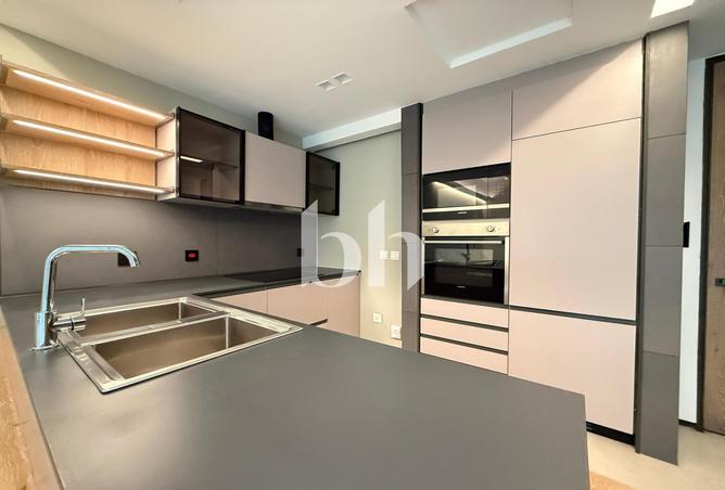 91814221 - Property Image 3