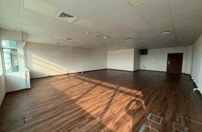 Office Space - Studio - 1 Bathroom for rent in Al Garhoud - Dubai