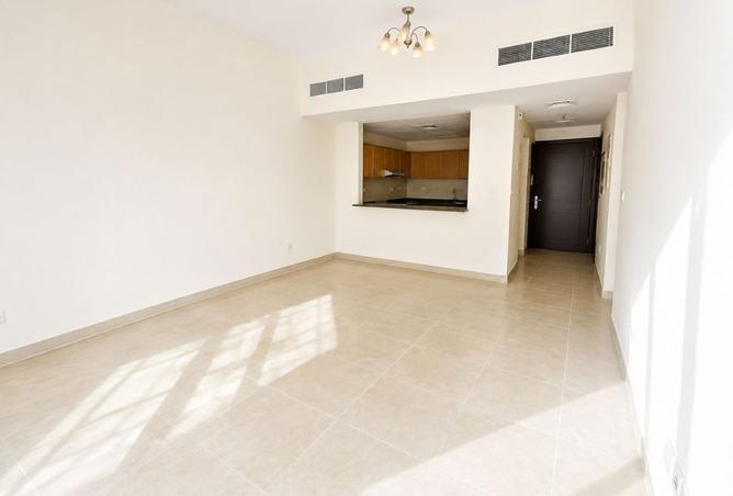 128352915 - Property Image 2