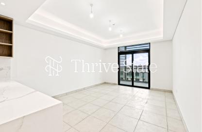 Apartment - 2 - 3 for rent in Lamaa Building 1 - Lamaa - Madinat Jumeirah Living - Umm Suqeim 3 - Umm Suqeim - Dubai